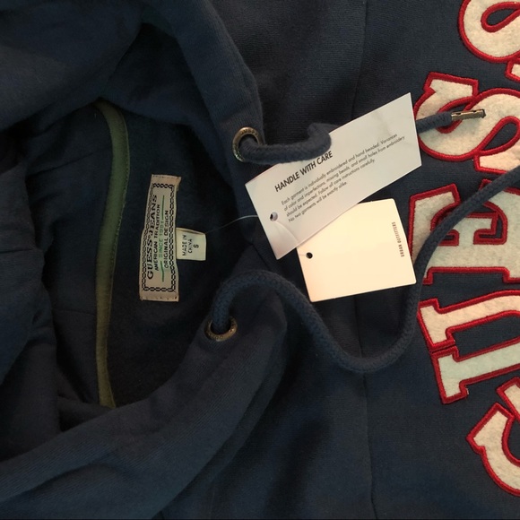 Guess x uo originals collection hoodie - Picture 5 of 5